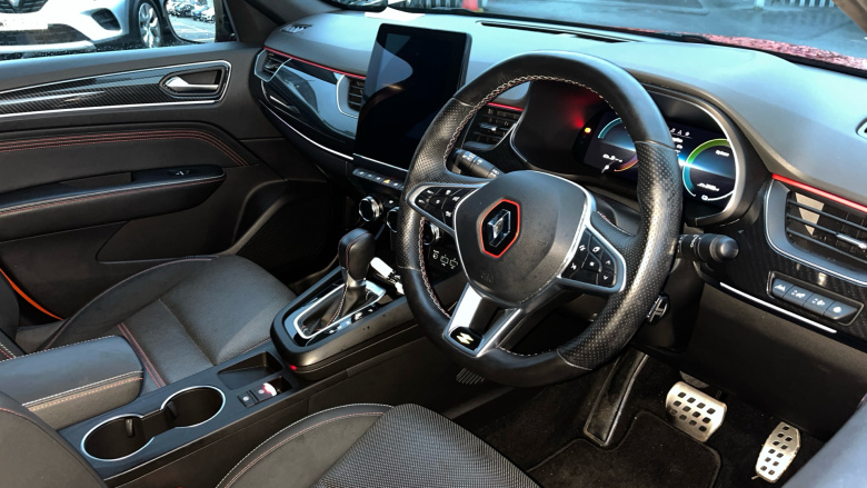 Renault Arkana 1.6 E-TECH Hybrid 145 R.S. Line 5dr Auto Hybrid Estate